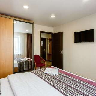 Гостиница Аврора Хабаровск СТАНДАРТ 1 КАТЕГОРИИ 2 КРОВАТИ / 1 КРОВАТЬ-3